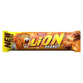 Lion - Nadziewany wafel z karmelem płatkami pszennymi orzechami ziemnymi oblany mleczną czekoladą - 41 g
