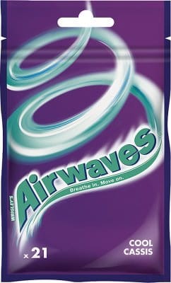 Airwaves Cassis - Guma do żucia w drażetkach o smaku mentolu i czarnej porzeczki - 29 g